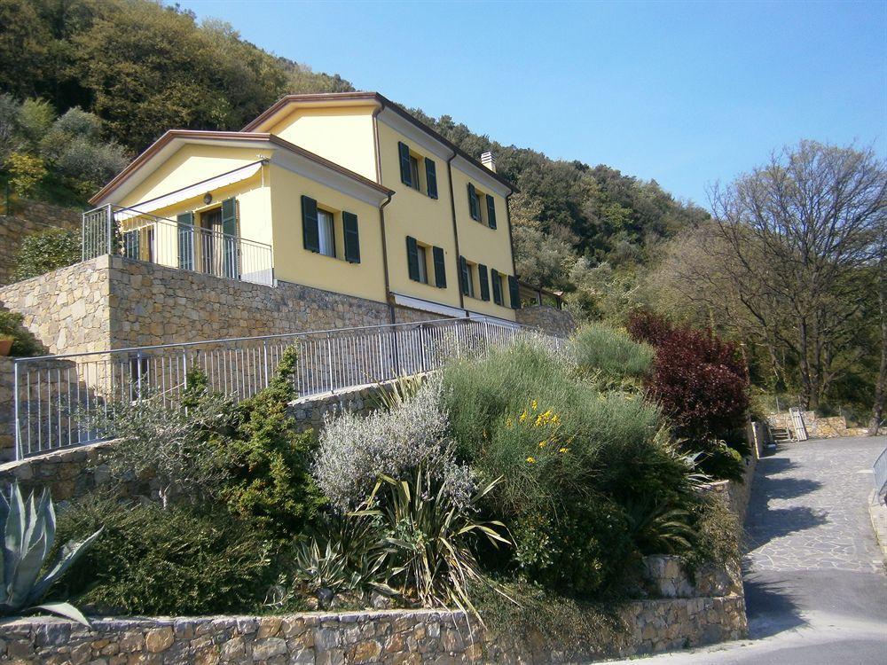 Arianna Hill House Bed & Breakfast La Spezia Exterior photo